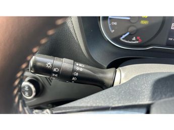 Toyota Yaris 1.5 Hybrid Y20 5dr CVT [Bi-tone/Nav] Hybrid Hatchback