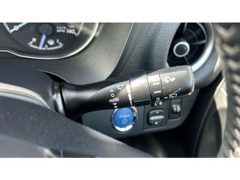Toyota Yaris 1.5 Hybrid Y20 5dr CVT [Bi-tone/Nav] Hybrid Hatchback