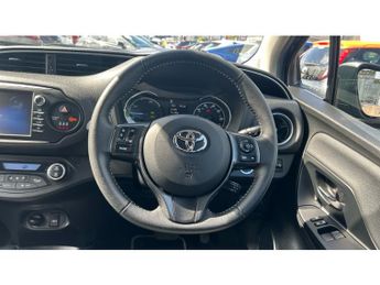 Toyota Yaris 1.5 Hybrid Y20 5dr CVT [Bi-tone/Nav] Hybrid Hatchback