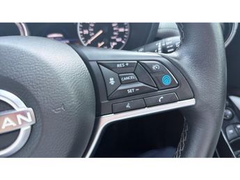 Nissan Juke 1.6 Hybrid Tekna+ 5dr Auto Hybrid Hatchback