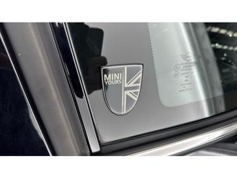 MINI Hatchback 1.5 Cooper Exclusive Premium 5dr Auto Petrol Hatchback