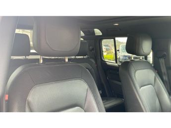 Land Rover Defender 3.0 D300 X-Dynamic HSE 110 5dr Auto Diesel Estate