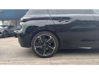 Peugeot 308 115kW GT 54kWh 5dr Auto Electric Hatchback