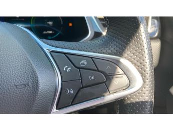 Renault Captur 1.6 E-Tech full hybrid 145 Engineered 5dr Auto Hybrid Hatchback