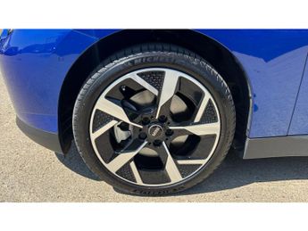 MINI Cooper 160kW SE Exclusive [Level 2] 54kWh 3dr Auto Electric Hatchback