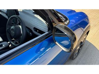 MINI Cooper 1.5 C Classic [Level 2] 5dr Auto Petrol Hatchback