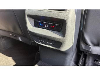 Volkswagen Tiguan 1.5 eTSI 150 Life Launch Edition 5dr DSG Petrol Estate