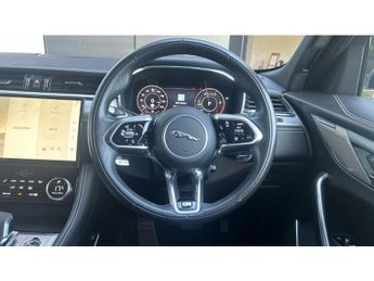 Jaguar F-Pace 2.0 D200 R-Dynamic SE 5dr Auto AWD Diesel Estate