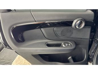MINI Countryman 1.5 Cooper Shadow Edition 5dr Auto [Comf/Nav+ Pk] Petrol Hatchba