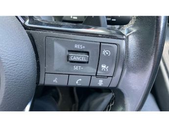 Nissan Qashqai 1.3 DiG-T MH 158 Acenta Premium 5dr Xtronic Petrol Hatchback