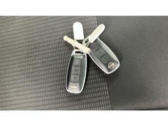 Nissan Qashqai 1.3 DiG-T MH 158 Acenta Prem [Glass Rf] 5dr Xtron Petrol Hatchba