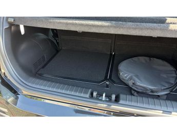 Hyundai INSTER 85kW 02 49kWh 5dr Auto Electric Hatchback