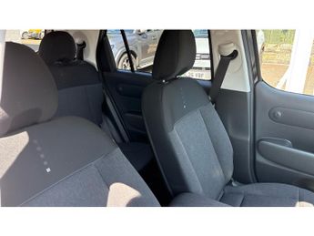 Hyundai INSTER 85kW 02 49kWh 5dr Auto Electric Hatchback