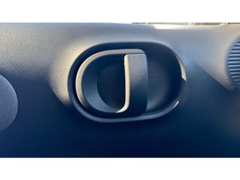 Hyundai INSTER 85kW 01 49kWh 5dr Auto Electric Hatchback