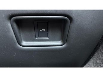 Land Rover Range Rover Sport 3.0 D300 Dynamic SE 5dr Auto Diesel Estate