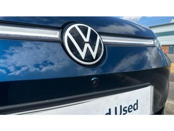 Volkswagen ID.7 210kW Launch Edition Pro 77kWh 5dr Auto Electric Hatchback