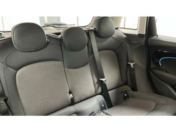 MINI Hatchback 1.5 Cooper Classic Premium 5dr Auto Petrol Hatchback