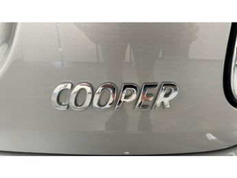MINI Hatchback 1.5 Cooper Classic Premium 5dr Auto Petrol Hatchback