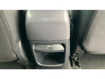 Nissan Juke 1.0 DiG-T 114 N-Connecta 5dr DCT Petrol Hatchback