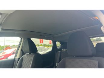 Nissan Qashqai 1.2 DiG-T N-Tec+ 5dr Xtronic Petrol Hatchback