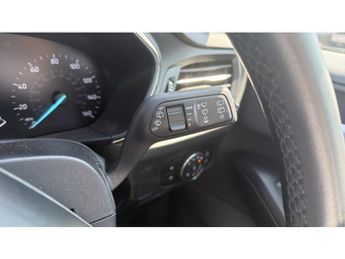 Ford Focus 1.0 EcoBoost 125 Titanium 5dr Auto Petrol Hatchback