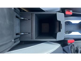 Renault Captur 1.6 E-Tech full hybrid 145 Techno 5dr Auto Hybrid Hatchback