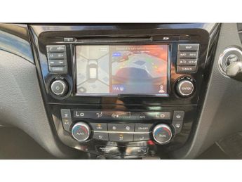Nissan Qashqai 1.2 DiG-T Tekna [Non-Panoramic] 5dr Xtronic Petrol Hatchback