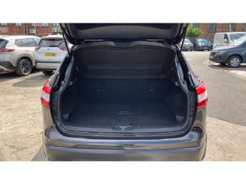 Nissan Qashqai 1.2 DiG-T Tekna [Non-Panoramic] 5dr Xtronic Petrol Hatchback