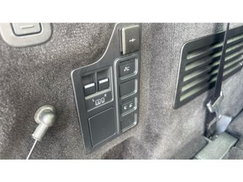 Land Rover Discovery 3.0 D300 R-Dynamic HSE 5dr Auto Diesel Station Wagon