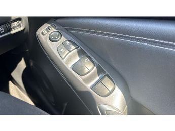 Nissan Juke 1.0 DiG-T 114 N-Connecta 5dr DCT Petrol Hatchback