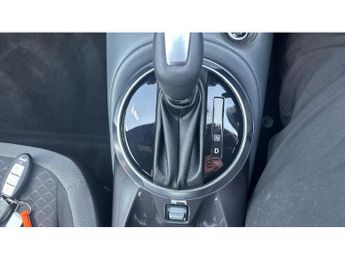 Nissan Juke 1.0 DiG-T 114 N-Connecta 5dr DCT Petrol Hatchback