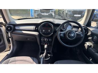 MINI Hatchback 1.5 Cooper D 3dr Auto [Pepper Pack] Diesel Hatchback