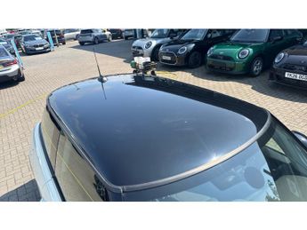 MINI Hatchback 1.5 Cooper D 3dr Auto [Pepper Pack] Diesel Hatchback