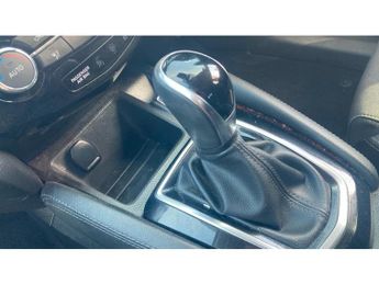 Nissan Qashqai 1.2 DiG-T N-Connecta 5dr Xtronic Petrol Hatchback
