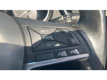 Nissan Qashqai 1.2 DiG-T N-Connecta 5dr Xtronic Petrol Hatchback