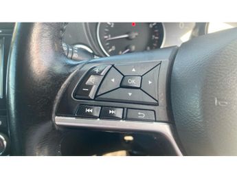 Nissan Qashqai 1.2 DiG-T N-Connecta 5dr Xtronic Petrol Hatchback
