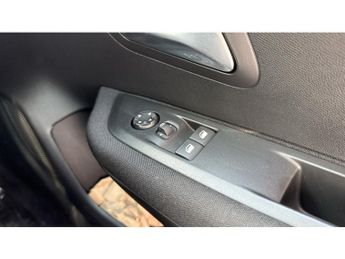 Peugeot 208 1.2 PureTech 100 Active 5dr EAT8 Petrol Hatchback