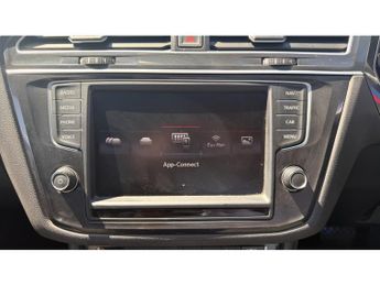 Volkswagen Tiguan 2.0 TDi 150 4Motion SEL 5dr DSG Diesel Estate