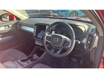 Volvo XC40 1.5 T3 [163] Momentum 5dr Geartronic Petrol Estate
