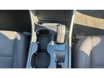 Volvo XC40 1.5 T3 [163] Momentum 5dr Geartronic Petrol Estate
