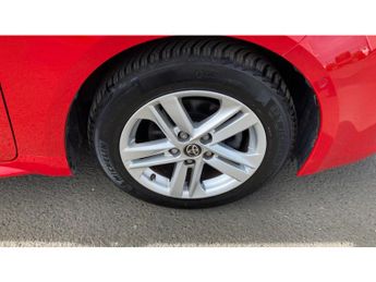 Toyota Corolla 1.8 VVT-i Hybrid Icon Tech 5dr CVT Hybrid Estate