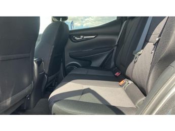 Nissan Qashqai 1.2 DiG-T N-Connecta 5dr Xtronic Petrol Hatchback
