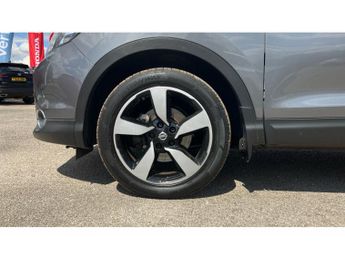 Nissan Qashqai 1.2 DiG-T N-Connecta 5dr Xtronic Petrol Hatchback