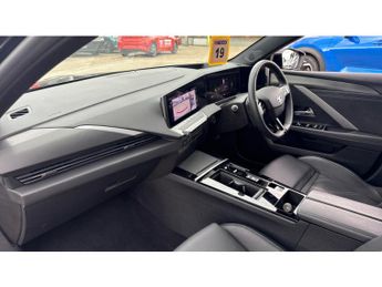 Vauxhall Astra 1.2 Turbo 130 Ultimate 5dr Auto Petrol Hatchback