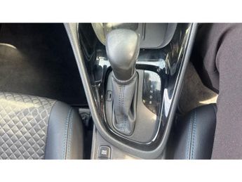 Toyota Yaris 1.5 Hybrid 130 Premiere Edition 5dr CVT Hybrid Hatchback