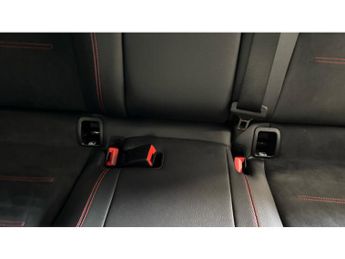 Mercedes-Benz GLA 200d AMG Line Executive 5dr Auto Diesel Hatchback