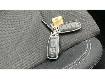 Nissan Qashqai 1.5 E-Power Acenta Premium 5dr Auto Hybrid Hatchback