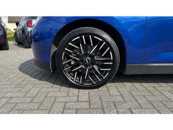 MINI Cooper 160kW SE Exclusive 54kWh 3dr Auto Electric Hatchback