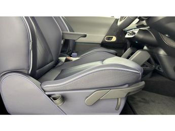 MINI Cooper 135kW E Exclusive [Level 1] 41kWh 3dr Auto Electric Hatchback