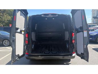 Ford Transit Custom 320 L2 Diesel Fwd 2.0 EcoBlue 170ps H1 Double Cab Van Limited Au